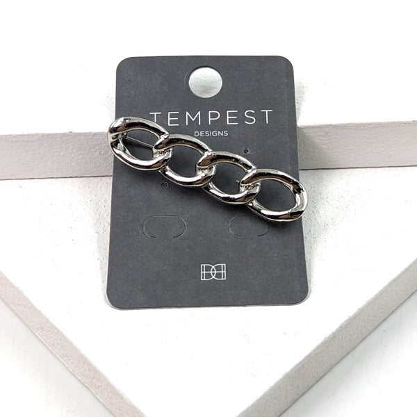 Fixed curb chain contemporary brooch