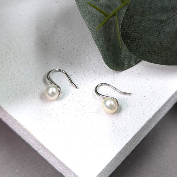 Simple 7mm real pearl earring on fine plated mini hook