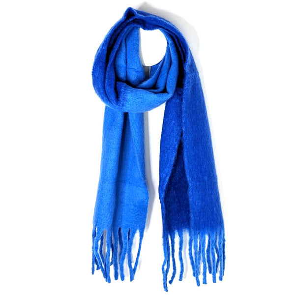 Plain warm scarf with tassels