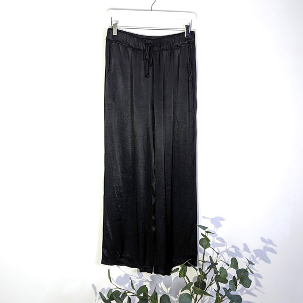 Satin feel straight leg viscose trousers with elasticated waist and pockets (S-M)