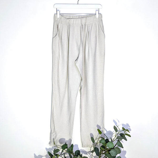 Viscose mix plain classic trousers with elasticated waist and pockets (M)