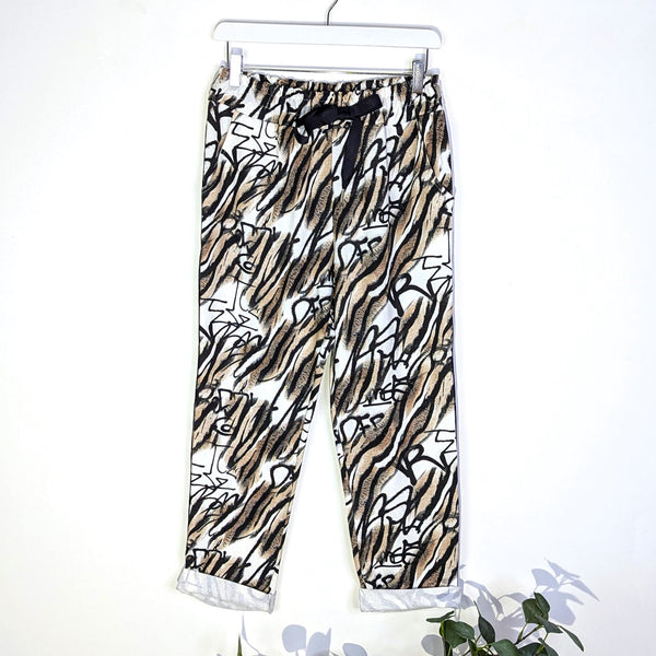 Animal graffiti print lounge pants (S-M)