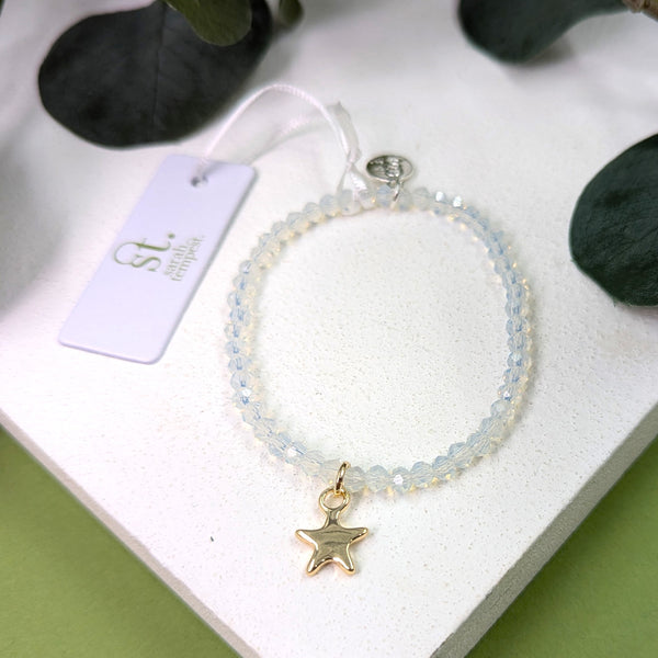 Pretty cut glass beaded bracelet with little star