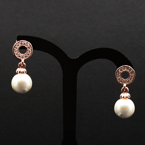 Single pearl drop with crystal circle