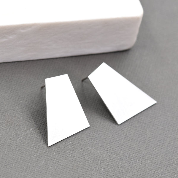 Square shaped stud earrings