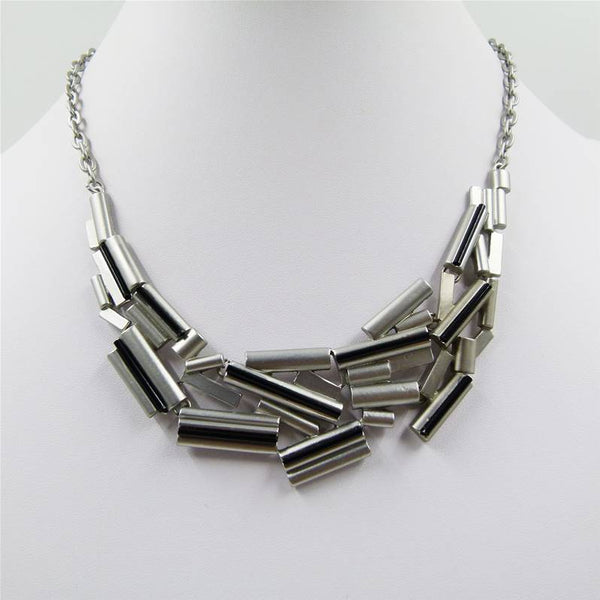 Contemporary chunky necklace