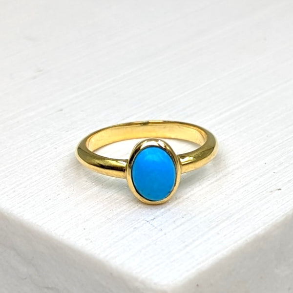 Oval turquoise cabochon gold plated 925 silver ring