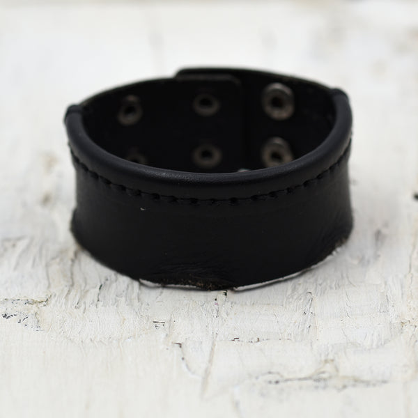 Mens statement cuff with seam stitch detail