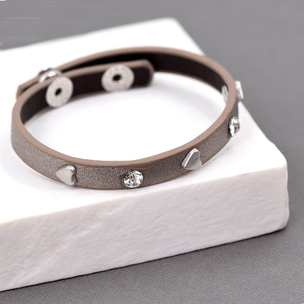 Heart and crystal leather bracelet