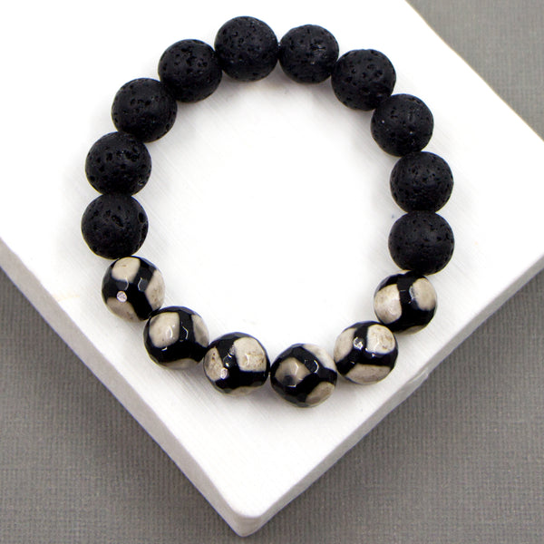 Black beaded bracelet