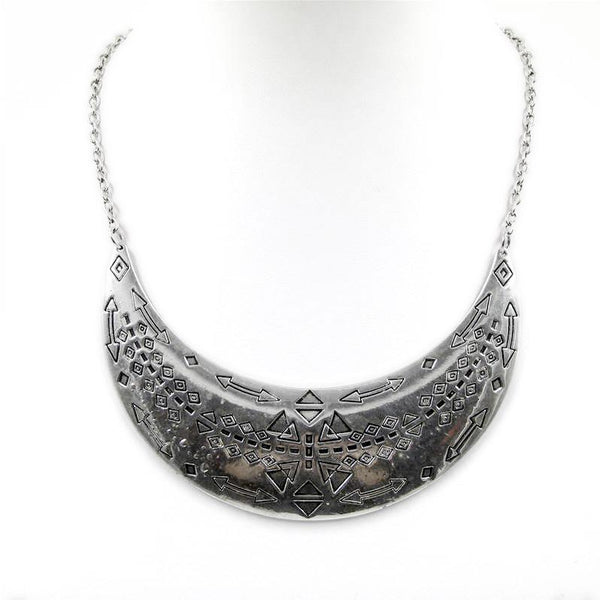 Tribal style collar on short necklace