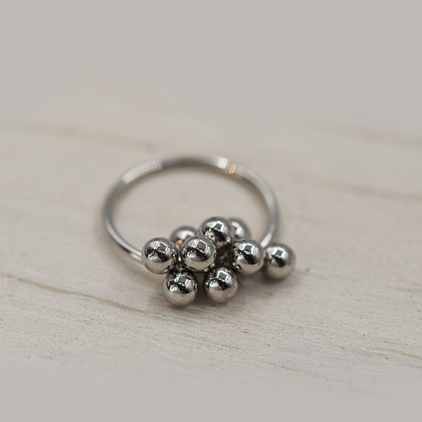 Delicate ball cluster ring