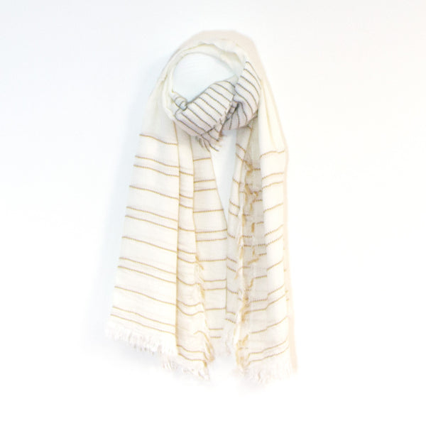 Simple and natural artisan scarf with raw edge