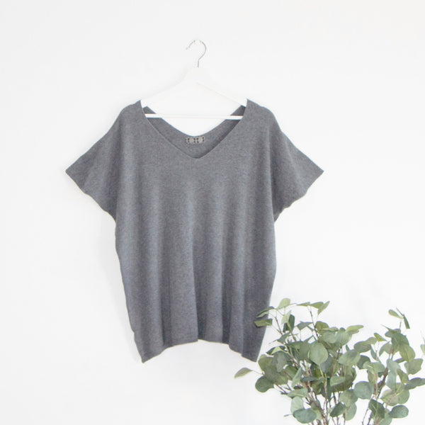 Shift style knitwear top