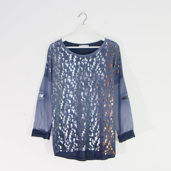 Fine knit long sleeve top with metallic hotprint detail