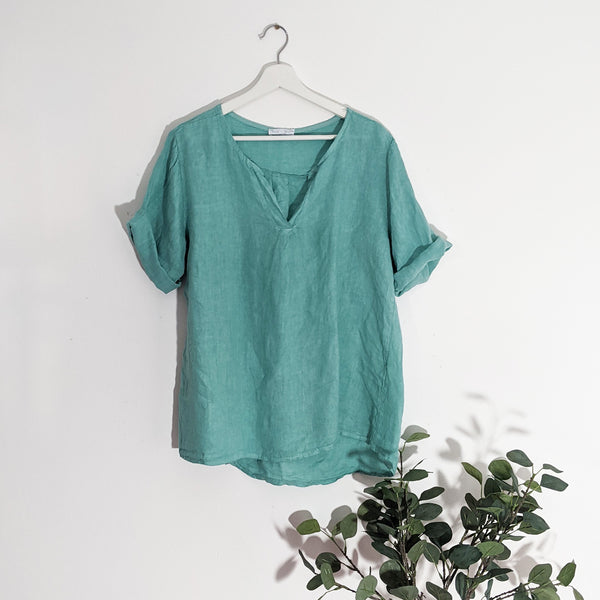 Classic linen top with small open v-neck