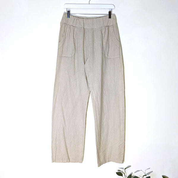 Straight leg linen trousers with stretchy waistband and pockets (M-L)