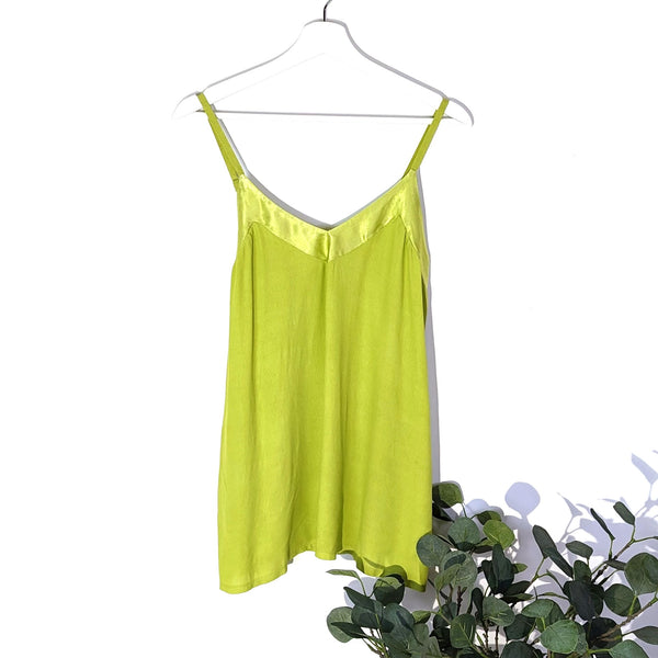 Viscose cami top with satin edge detail (S-M)