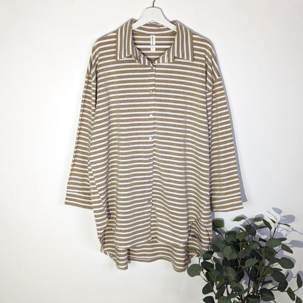 Stripy shirt in a subtle metallic fabric (M-XL)