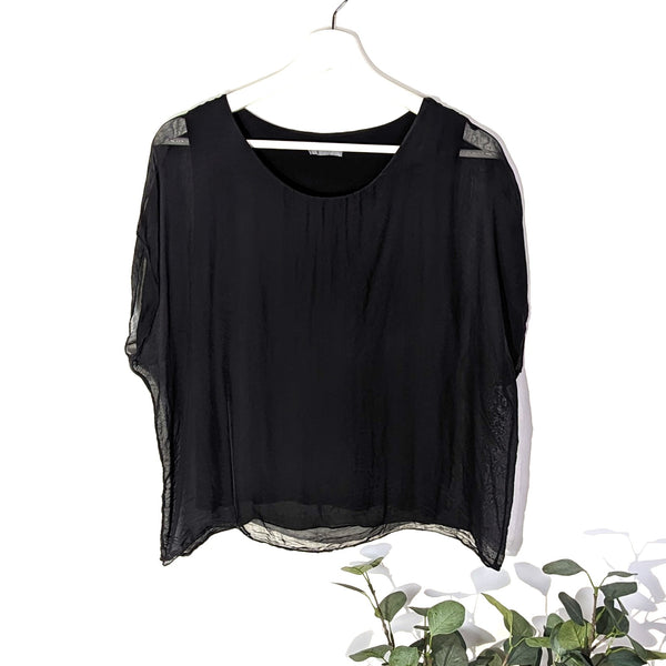 Classic silk boxy top with comfortable undergarment (S-M)