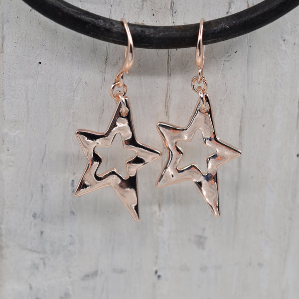 Open star fish hook earrings