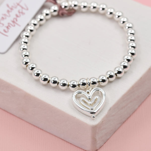 Double heart charm beaded stretchy bracelet