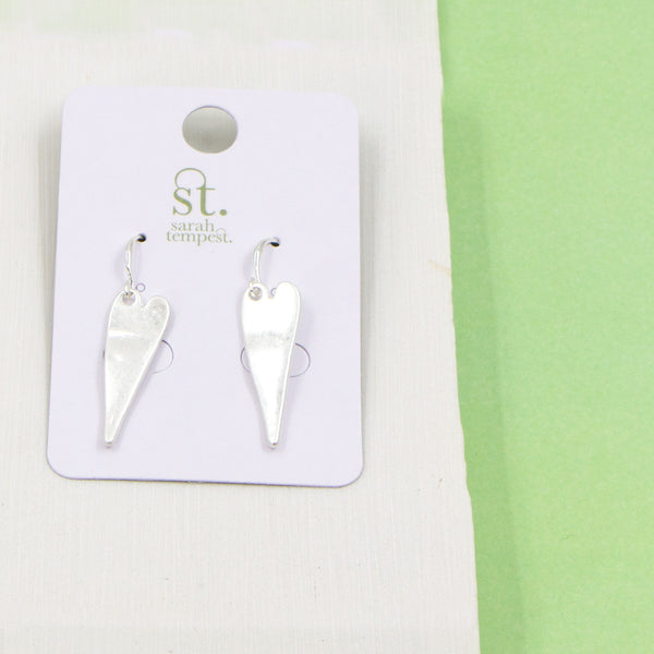 Elongated hearts fish hook earrings