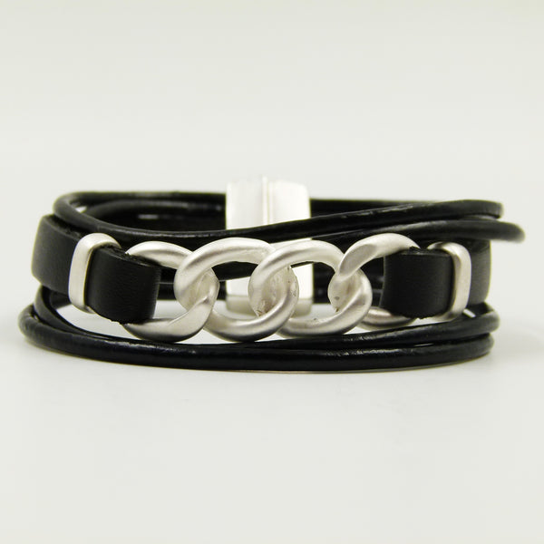 Chunky curb chain feature on multi leather strand bracelet