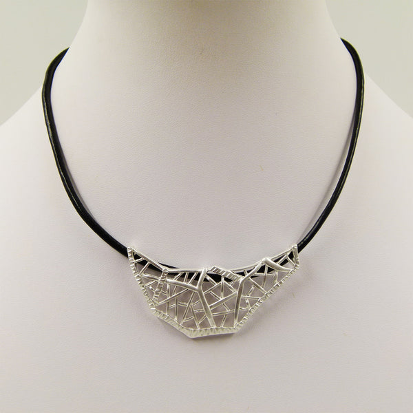 Organic lattice feature on short leather necklace