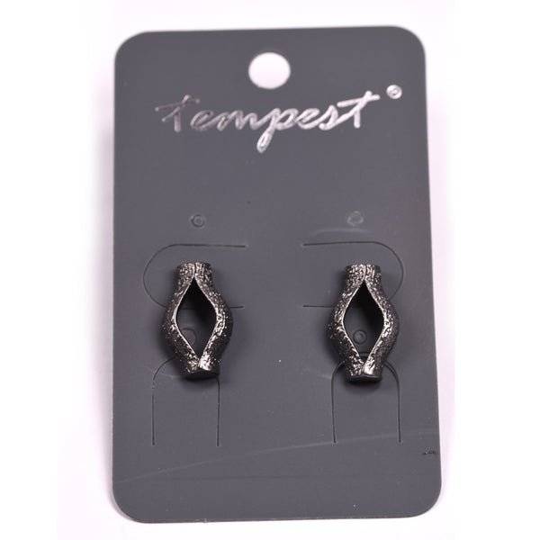 Stipled effect open tube stud earrings