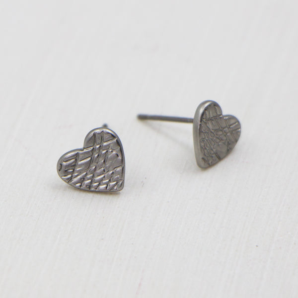 Little patterned heart stud earrings