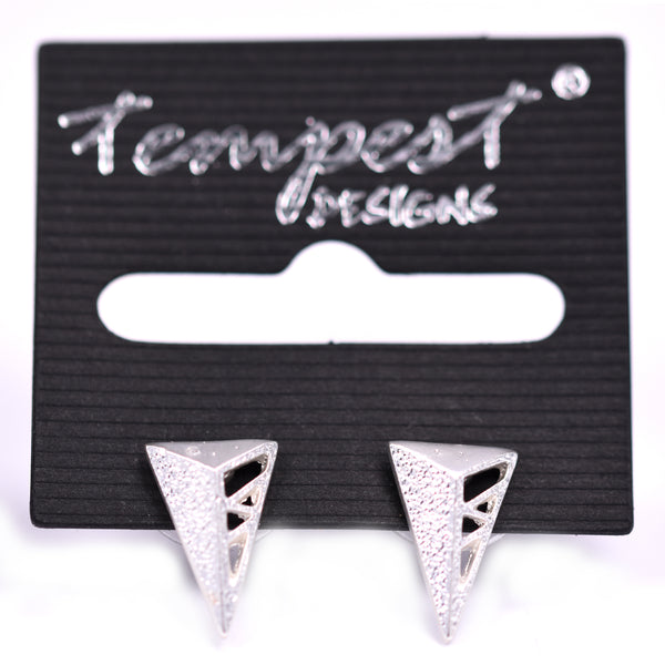 Pyramidal stud earrings in matt silver with cut away detail