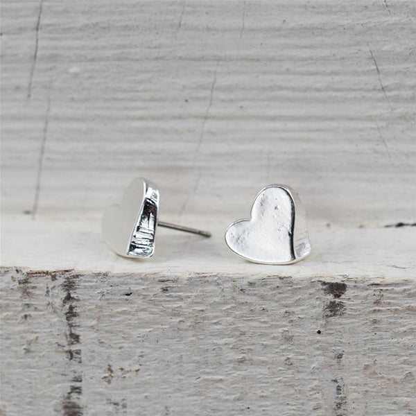 Little stylised heart studs 