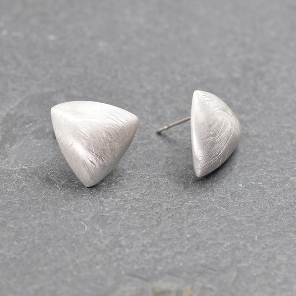 Rounded triangle stud earrings