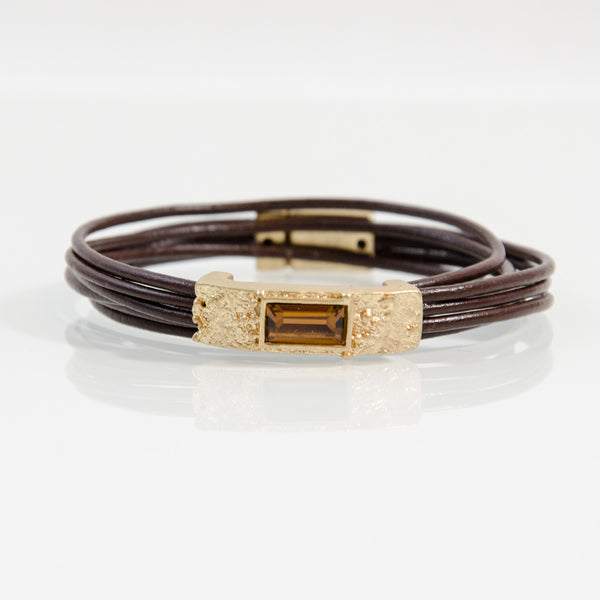 Double wrap around leather brac w/ rectangular stone